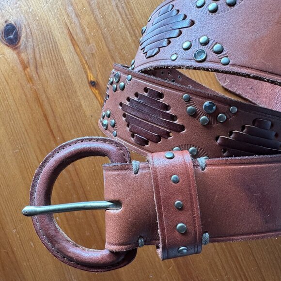 Abercrombie & Fitch Accessories - NWT Abercrombie & Fitch Brown Leather Studded Vintage Belt in Large
